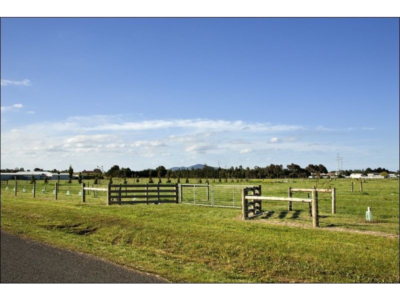 10 Links Street, Lara VIC 3212