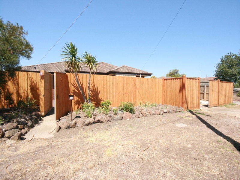 14 Hancock Court, Corio VIC 3214