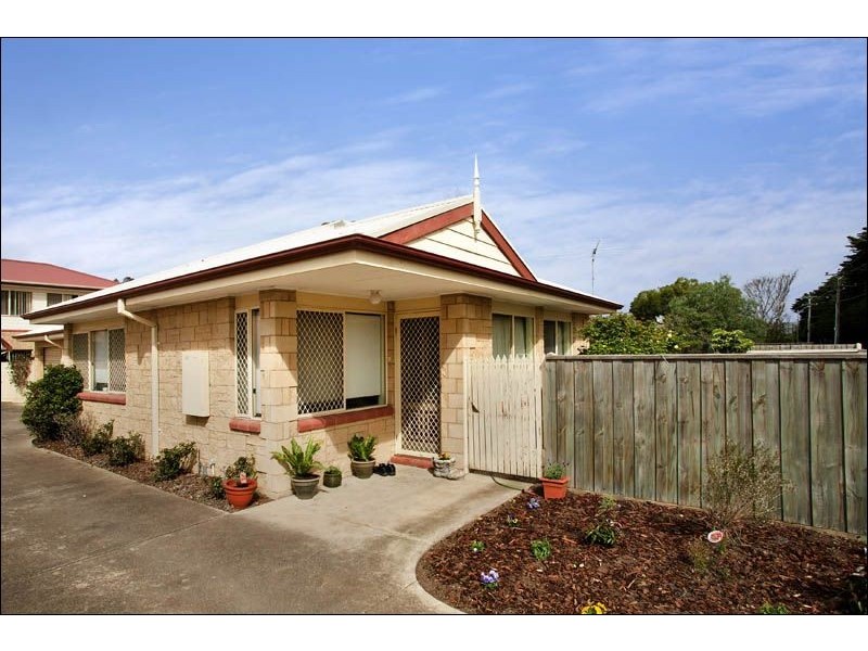 Unit 1/11 Walkers Road, Lara VIC 3212