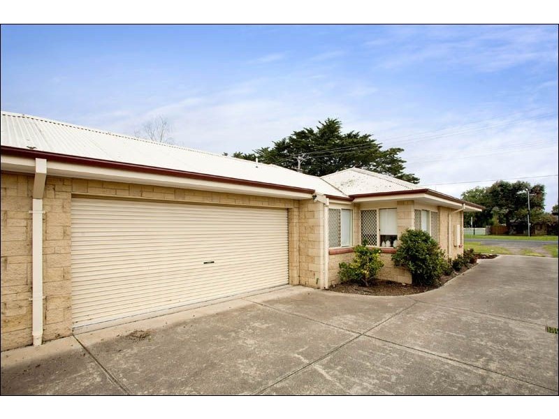 Unit 1/11 Walkers Road, Lara VIC 3212
