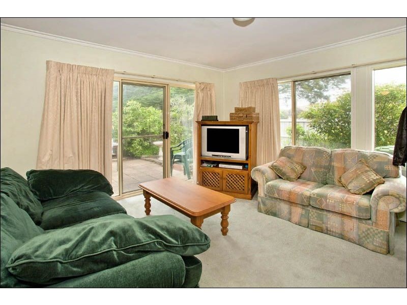 Unit 1/11 Walkers Road, Lara VIC 3212
