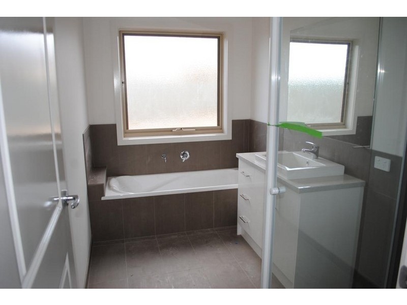 5-7 Moorhen Drive, Lara VIC 3212