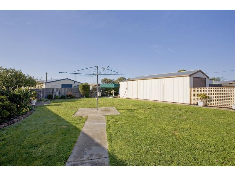60 Cloverdale Drive, Corio VIC 3214