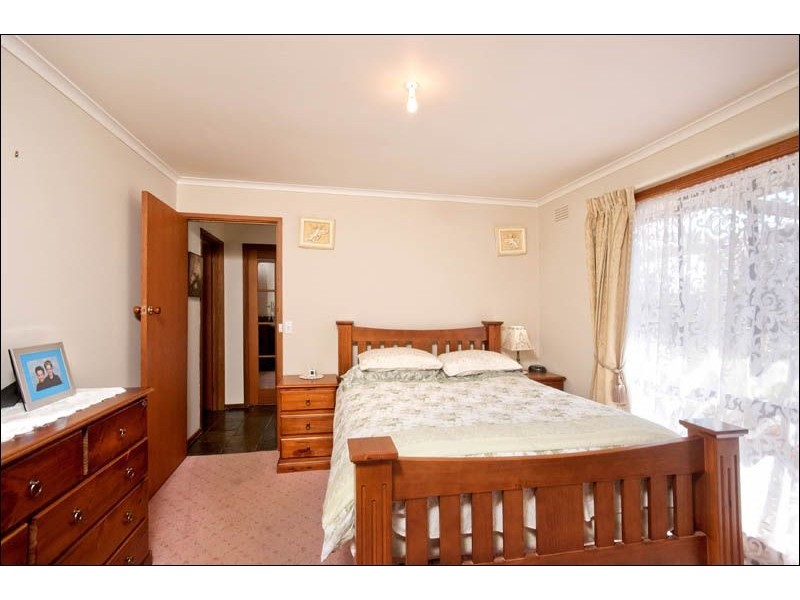 21 Smeaton Close, Lara VIC 3212