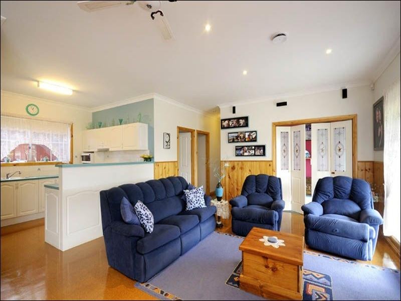 23 Reliance Avenue, Lara VIC 3212