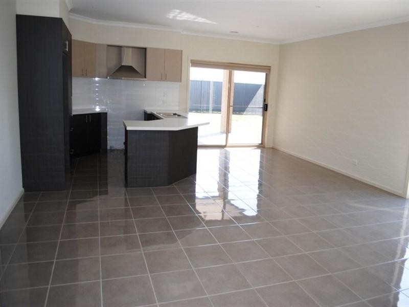 15 Mathieson Place, Lara VIC 3212