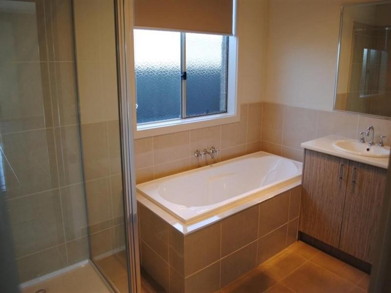 15 Mathieson Place, Lara VIC 3212