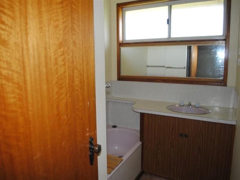 70 Asher Road, Lovely Banks VIC 3221