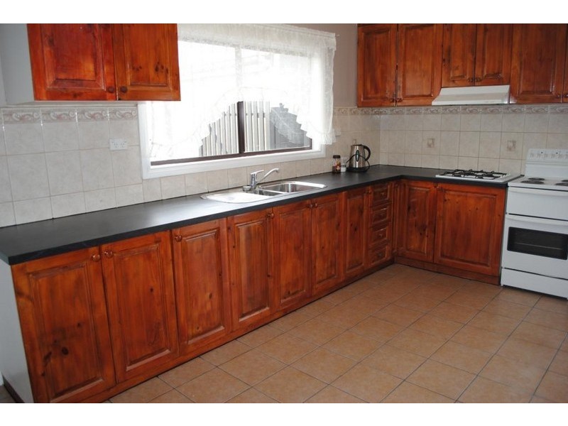 16 Malcolm Street, Bell Park VIC 3215