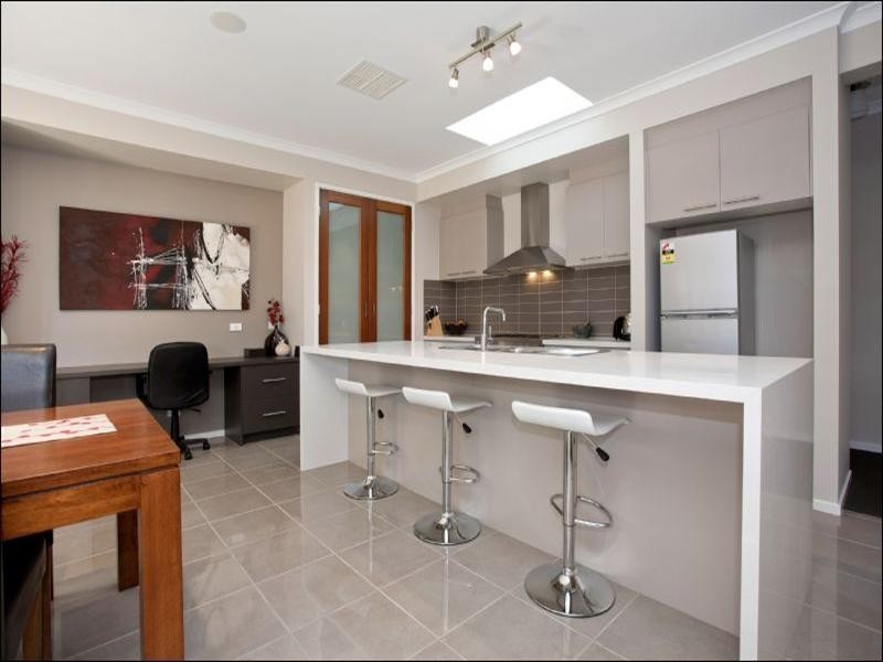 28 Springwater Drive, Lara VIC 3212