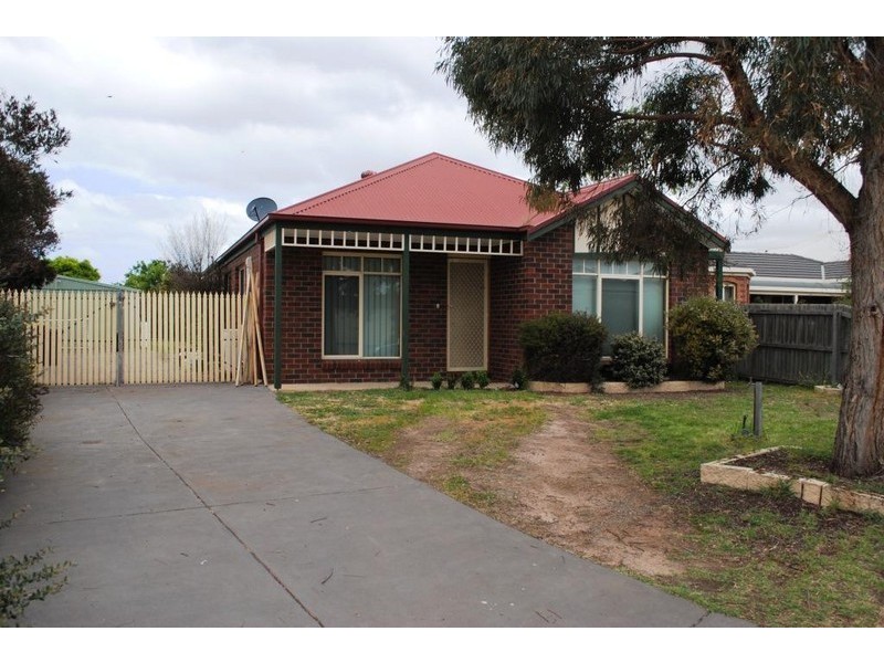 17 Looker Street, Lara VIC 3212
