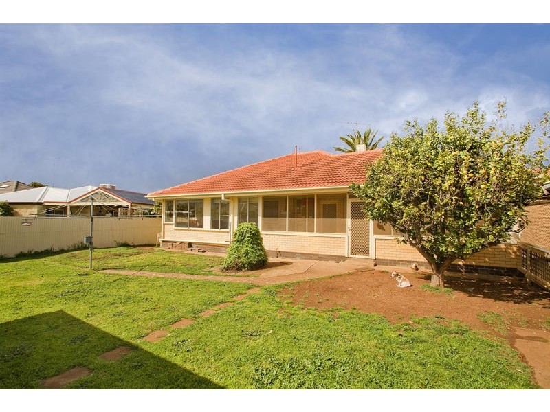 10 Looker Street, Lara VIC 3212