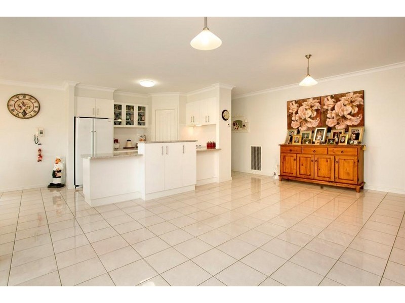 6 McSal Street, Lovely Banks VIC 3221