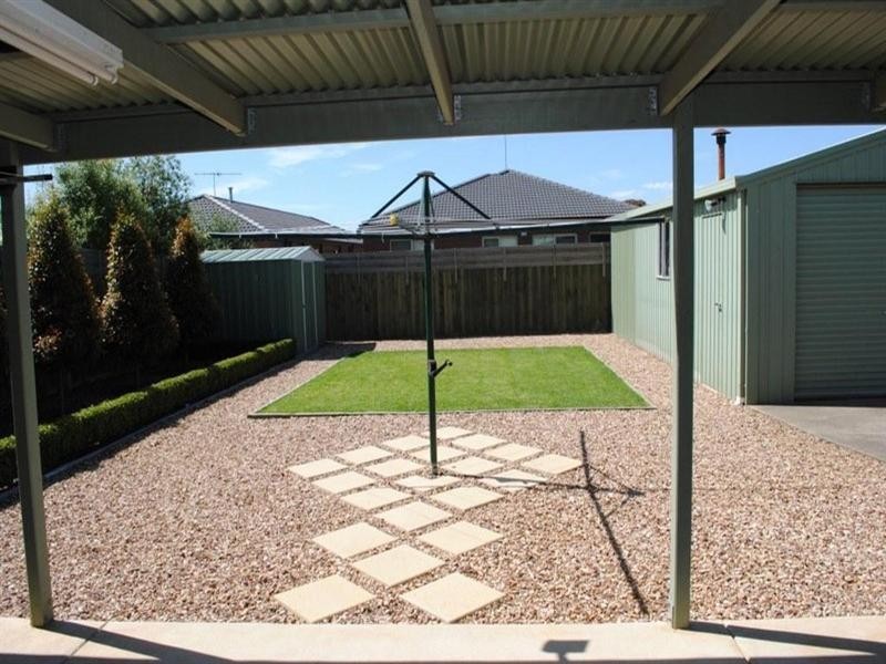 13 Sherwood Grove, Lara VIC 3212