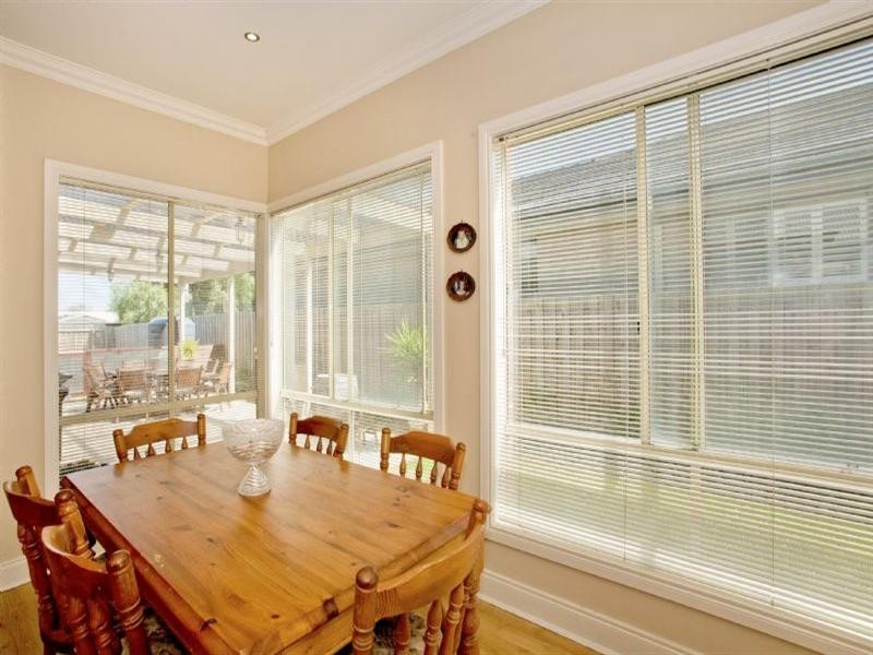 4 Nilaur Place, Lara VIC 3212