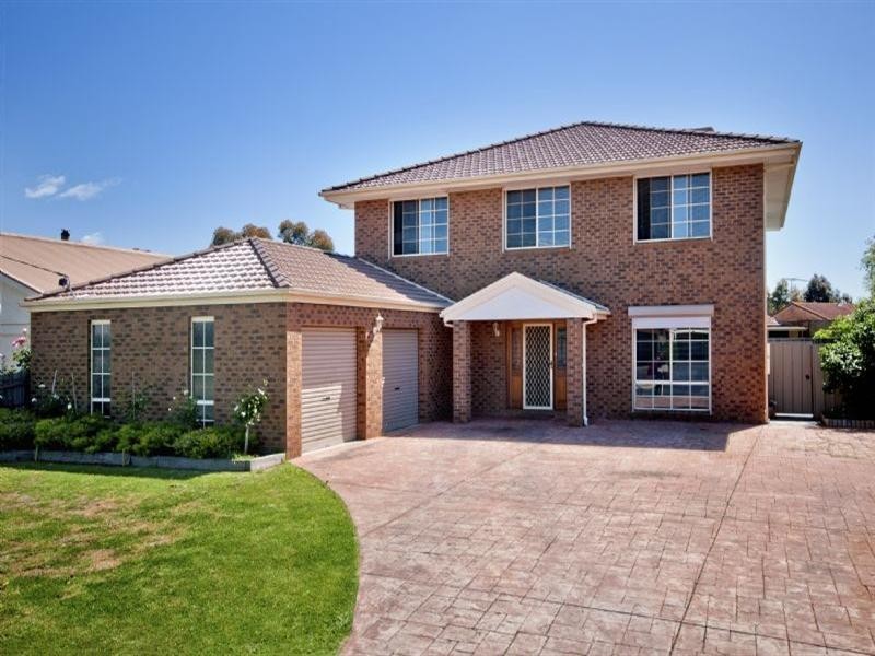 75 Cameron Crescent, Lara VIC 3212