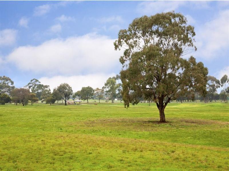 20 Benjamin Drive, Lara VIC 3212