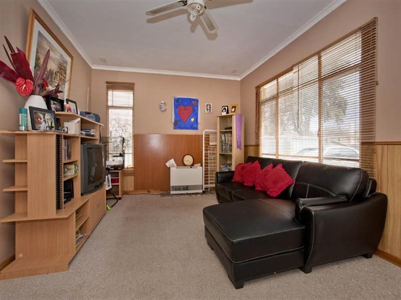 3 Fronsac Avenue, Corio VIC 3214