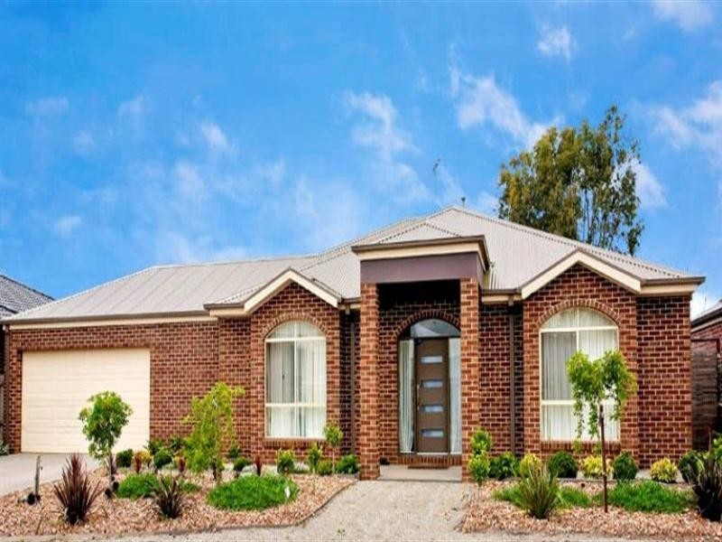 8 Wheat Court, Lara VIC 3212