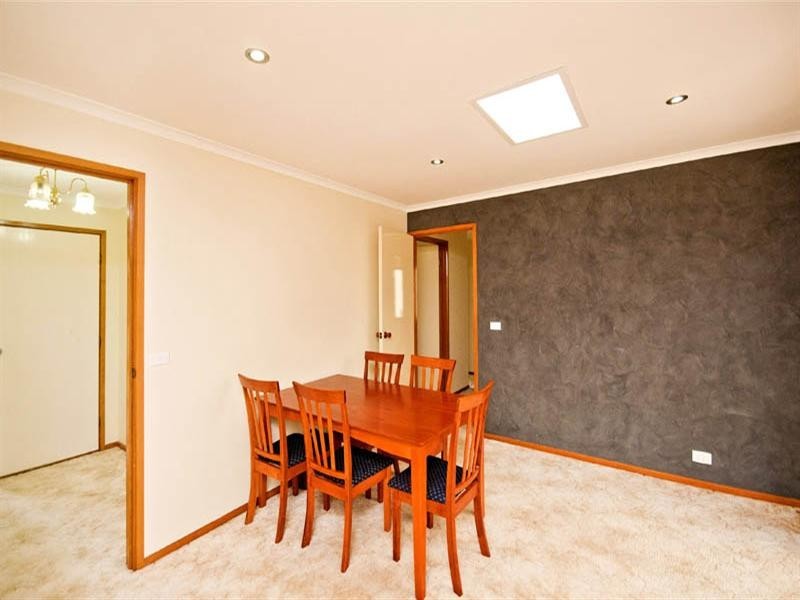 9 Brunel Close, Lara VIC 3212