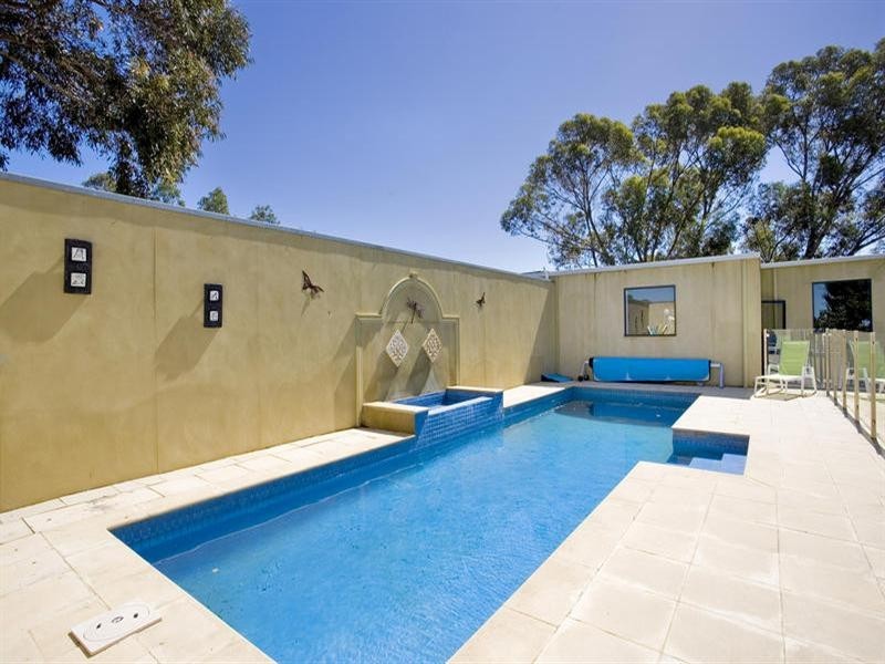 15 Berice Drive, Lara VIC 3212