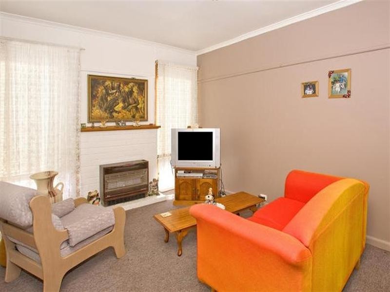 39 Swallow Crescent, Norlane VIC 3214