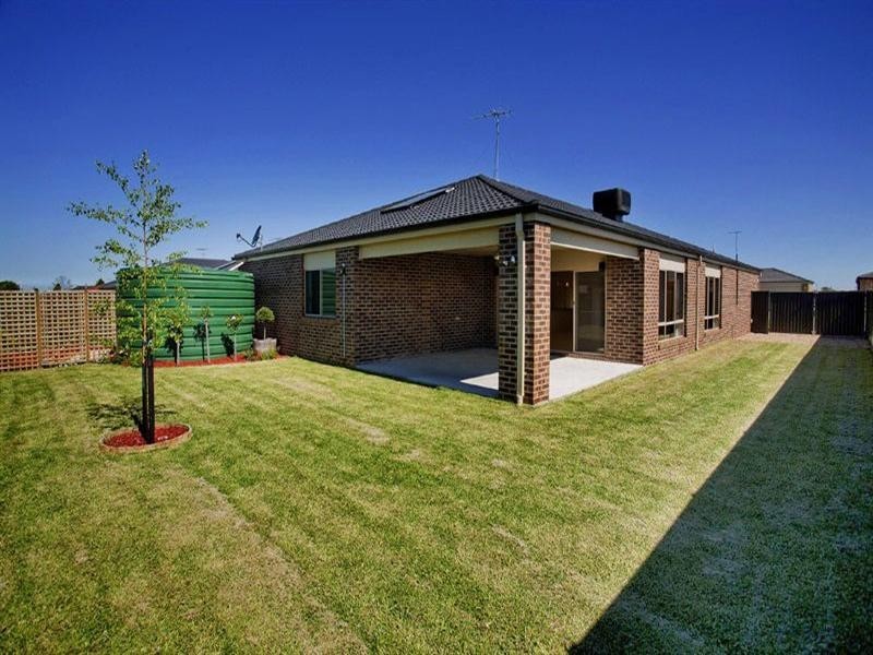 14 Melissa Drive, Lara VIC 3212