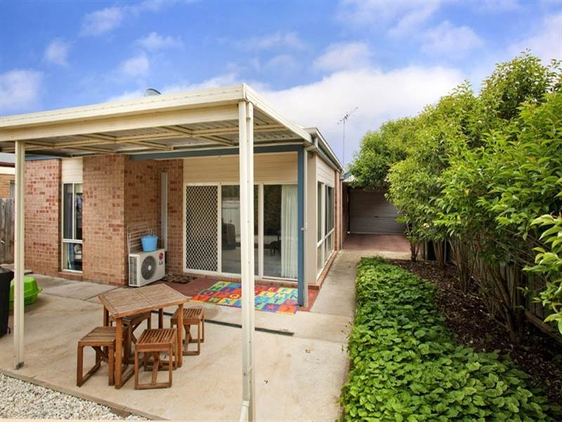 6 Francis Court, Lara VIC 3212