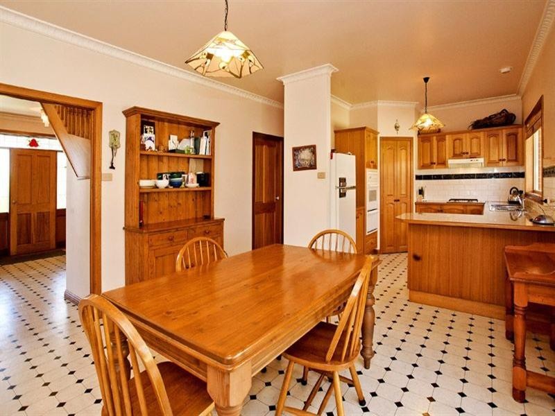 18 Scarlett Grove, Lara VIC 3212