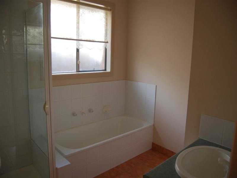 21 Andrea Court, Lara VIC 3212