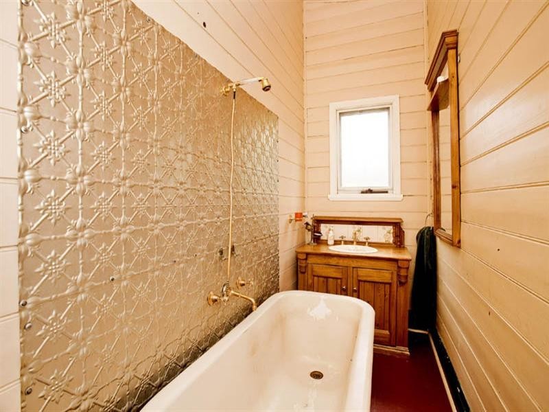 24 Patullos Road, Lara VIC 3212