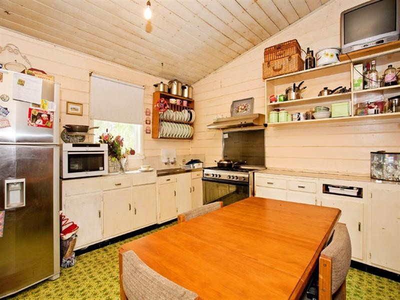 24 Patullos Road, Lara VIC 3212