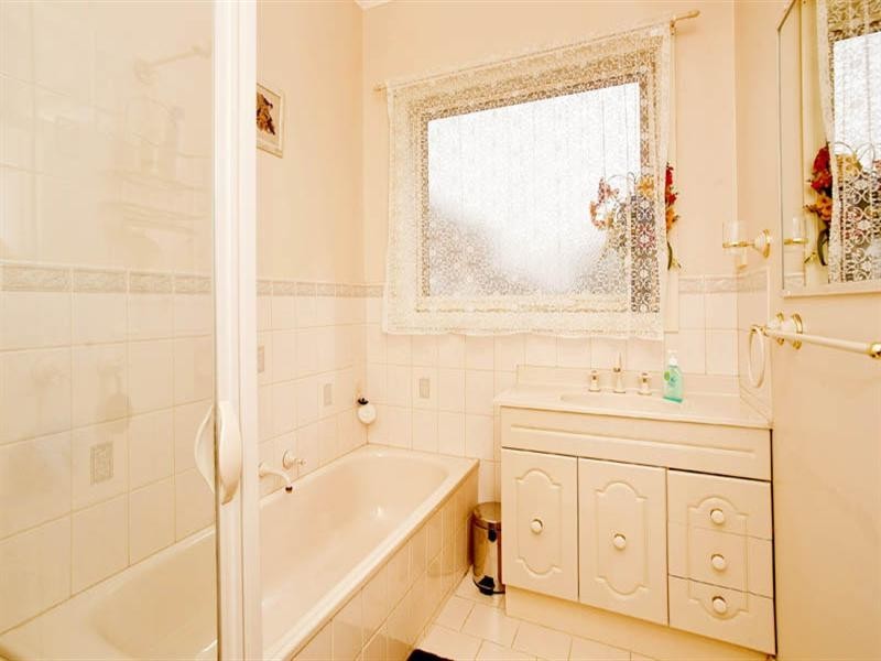 7 Cumberland Drive, Lara VIC 3212