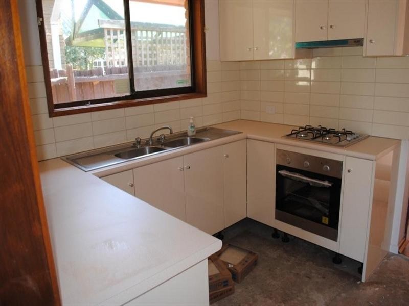 32 Merlin Crescent, Corio VIC 3214