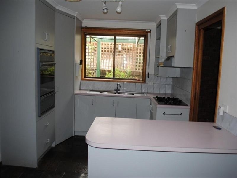 6 Caramut Court, Corio VIC 3214