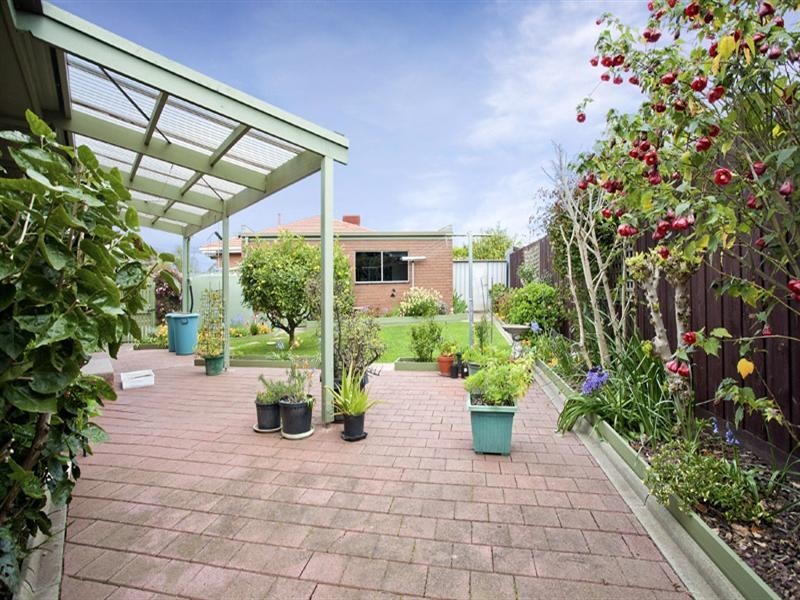20 Gambier Grove, Corio VIC 3214