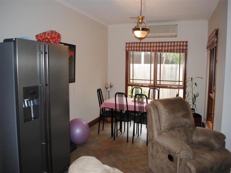 1/12 Rubena Crescent, Lara VIC 3212