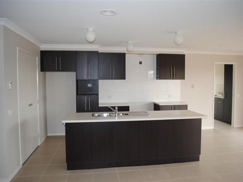 25 Mathieson Place, Lara VIC 3212