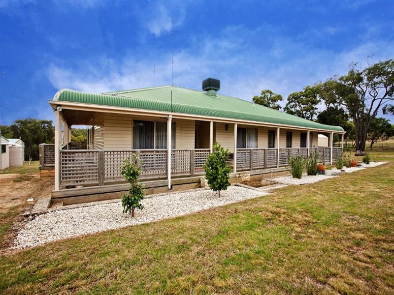200 Sheoaks-Steiglitz Road, She Oaks VIC 3331