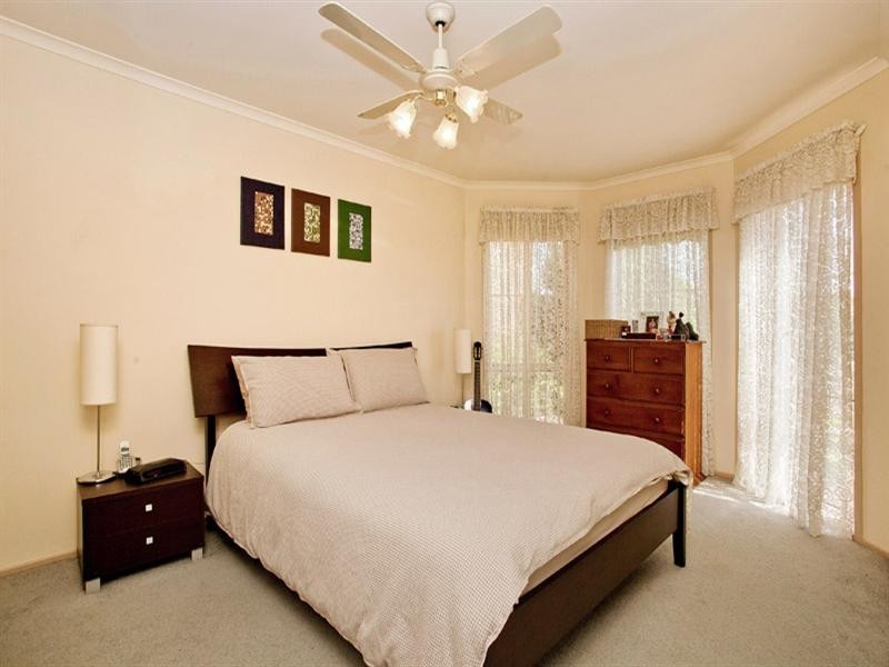 5 Lake Road, Lara VIC 3212