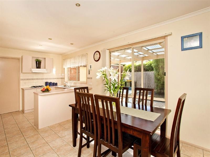 5 Lake Road, Lara VIC 3212