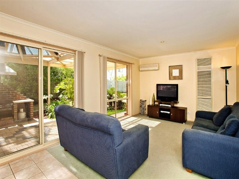 5 Lake Road, Lara VIC 3212