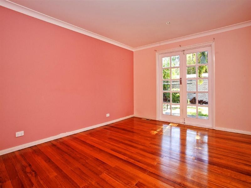 13 Wingara Avenue, Lara VIC 3212