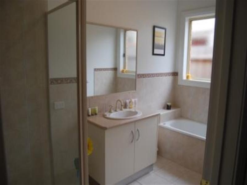 5 Maria Court, Lara VIC 3212