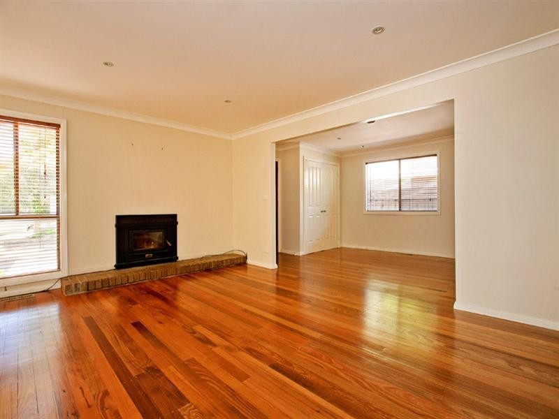 13 Wingara Avenue, Lara VIC 3212