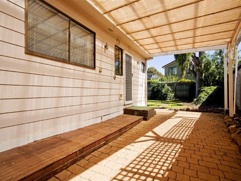 13 Wingara Avenue, Lara VIC 3212