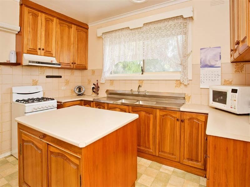 1 Plover Street, Lara VIC 3212