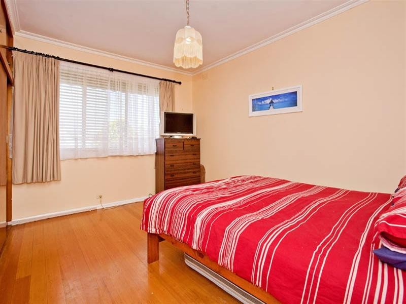 1 Plover Street, Lara VIC 3212