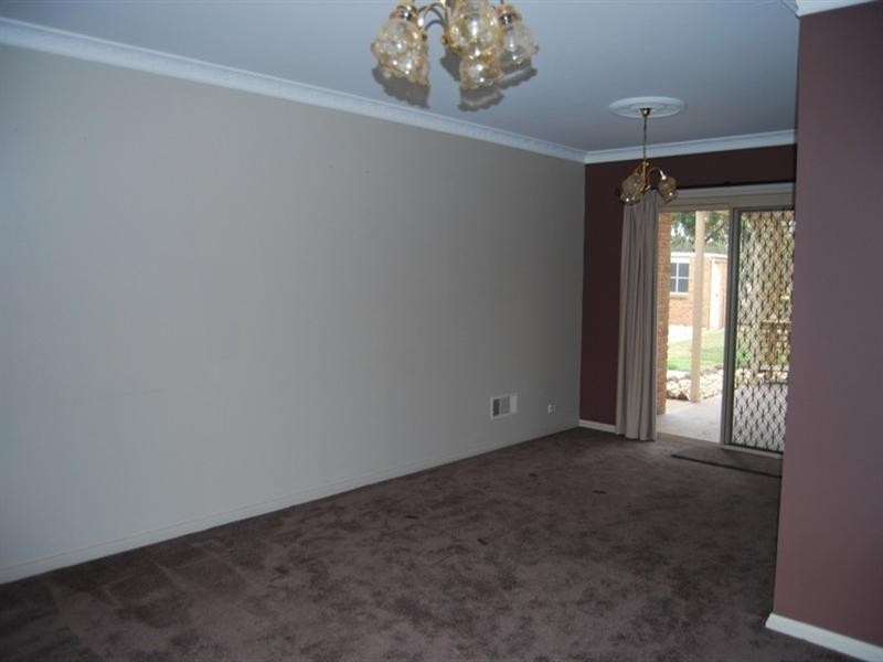 55 Cameron Crescent, Lara VIC 3212