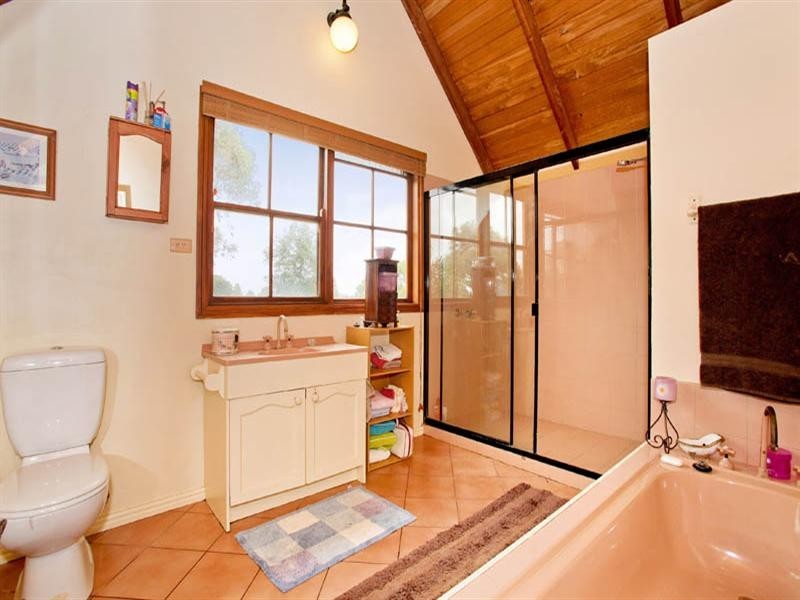 25 Brownes Road, Anakie VIC 3221